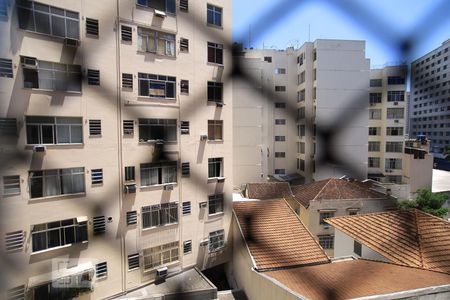 Quarto Janela de apartamento para alugar com 1 quarto, 35m² em Tijuca, Rio de Janeiro
