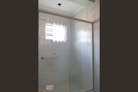 Casa para alugar com 335m², 4 quartos e 6 vagasBanheiro Corredor