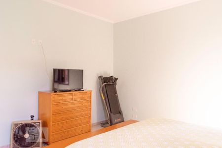 Casa para alugar com 335m², 4 quartos e 6 vagasSuíte
