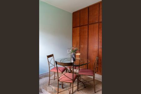 Casa para alugar com 335m², 4 quartos e 6 vagasQuarto 1