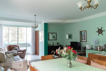 Sala de casa para alugar com 4 quartos, 335m² em Vila Monumento, São Paulo