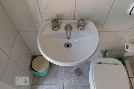 Casa para alugar com 335m², 4 quartos e 6 vagasBanheiro de Serviço