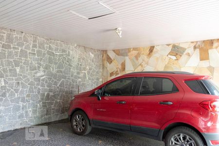 Casa para alugar com 335m², 4 quartos e 6 vagasGaragem