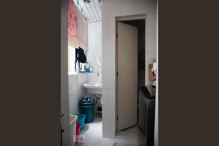 Apartamento à venda com 110m², 3 quartos e sem vaga Apartamento à venda com 110m², 3 quartos e sem vagaDetalhe da area de serviço