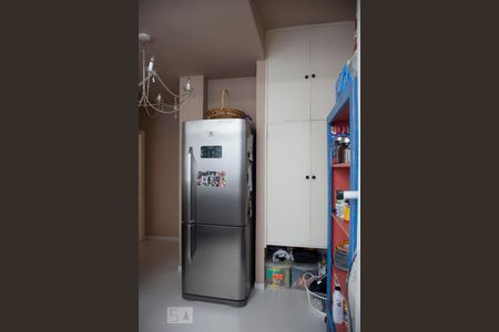 Apartamento à venda com 110m², 3 quartos e sem vaga Apartamento à venda com 110m², 3 quartos e sem vagaCozinha