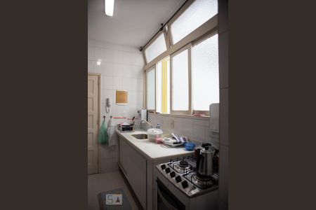 Apartamento à venda com 110m², 3 quartos e sem vaga Apartamento à venda com 110m², 3 quartos e sem vagaCozinha