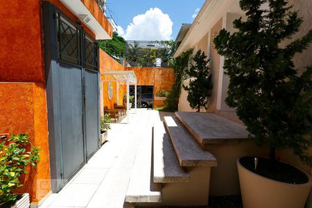 Casa à venda com 450m², 4 quartos e 6 vagas