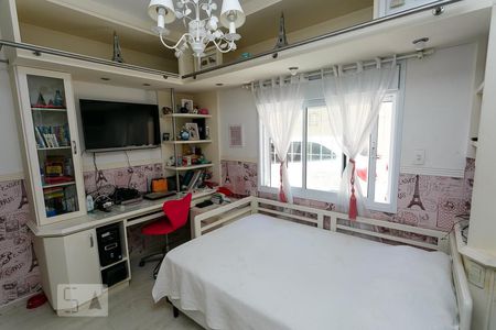 Casa à venda com 450m², 4 quartos e 6 vagas Casa à venda com 450m², 4 quartos e 6 vagassuíte-3