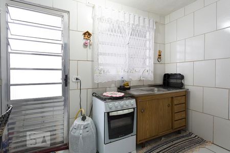 Cozinha 1 de casa à venda com 4 quartos, 120m² em Cipava, Osasco