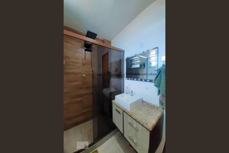 Apartamento à venda com 85m², 2 quartos e 2 vagasBanheiro Social
