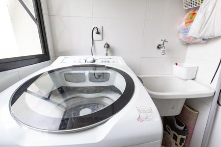 Apartamento à venda com 48m², 2 quartos e 1 vaga Apartamento à venda com 48m², 2 quartos e 1 vagaÁrea de Serviço