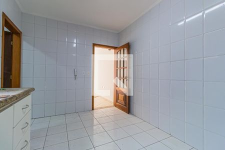 Casa à venda com 140m², 3 quartos e 4 vagas Casa à venda com 140m², 3 quartos e 4 vagasCozinha