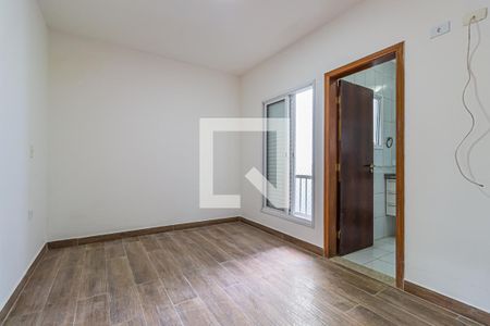 Casa à venda com 140m², 3 quartos e 4 vagas Casa à venda com 140m², 3 quartos e 4 vagasSuite