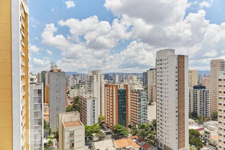 Apartamento à venda com 140m², 3 quartos e 1 vagaÁrea de Serviço