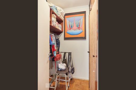 Apartamento à venda com 140m², 3 quartos e 1 vagaÁrea de Serviço