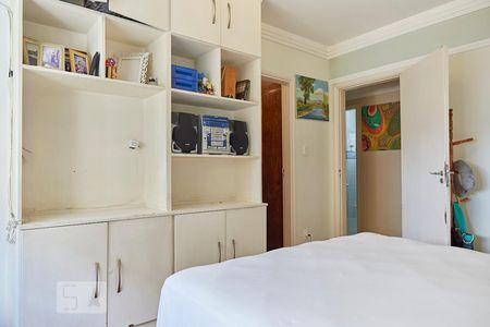 Apartamento à venda com 140m², 3 quartos e 1 vagaÁrea de Serviço