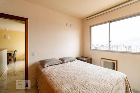 Apartamento à venda com 78m², 1 quarto e 1 vagaQuarto