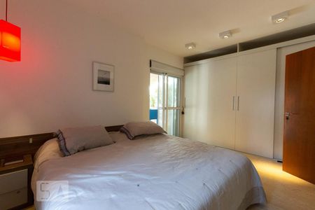 Suíte 1 de casa de condomínio para alugar com 3 quartos, 140m² em Itaim Bibi, São Paulo