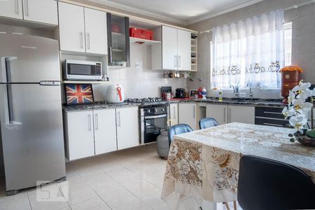 Casa para alugar com 100m², 2 quartos e 1 vagaCozinha