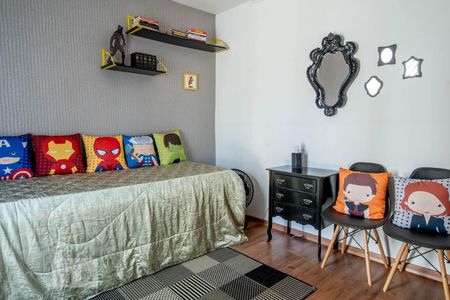 Quarto 2 de casa à venda com 2 quartos, 100m² em Vila Paulicéia, São Paulo