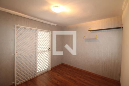 Quarto 2 de casa à venda com 2 quartos, 100m² em Vila Paulicéia, São Paulo