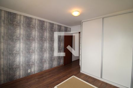 Quarto 1 de casa à venda com 2 quartos, 100m² em Vila Paulicéia, São Paulo