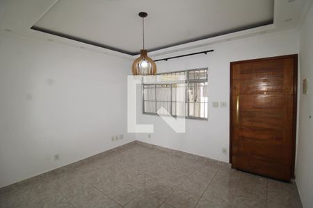 Sala de casa à venda com 2 quartos, 100m² em Vila Paulicéia, São Paulo