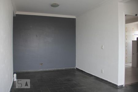 Sala de apartamento para alugar com 2 quartos, 65m² em Vila Santa Catarina, São Paulo
