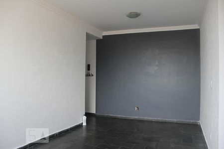 Sala de apartamento para alugar com 2 quartos, 65m² em Vila Santa Catarina, São Paulo