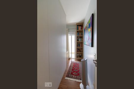 Apartamento para alugar com 220m², 3 quartos e 3 vagas Apartamento para alugar com 220m², 3 quartos e 3 vagasEscritório