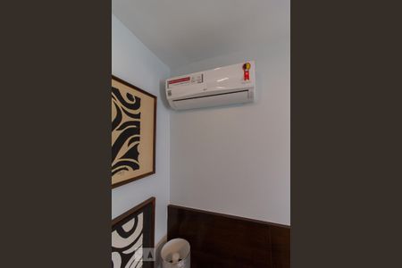 Apartamento para alugar com 220m², 3 quartos e 3 vagas Apartamento para alugar com 220m², 3 quartos e 3 vagasDetalhe da Suíte 1
