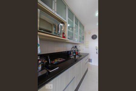Apartamento para alugar com 220m², 3 quartos e 3 vagas Apartamento para alugar com 220m², 3 quartos e 3 vagasCozinha