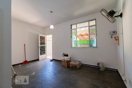 Sala de casa de condomínio à venda com 3 quartos, 175m² em Anil, Rio de Janeiro