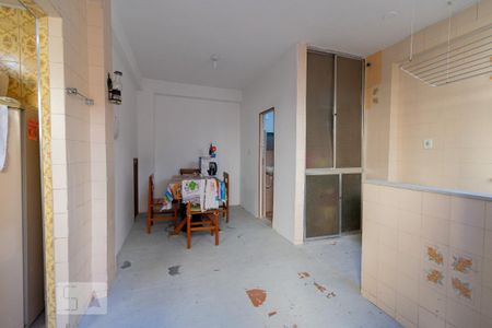 Casa de condomínio à venda com 175m², 3 quartos e 2 vagas Casa de condomínio à venda com 175m², 3 quartos e 2 vagasCopa