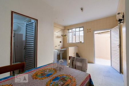Casa de condomínio à venda com 175m², 3 quartos e 2 vagas Casa de condomínio à venda com 175m², 3 quartos e 2 vagasCopa