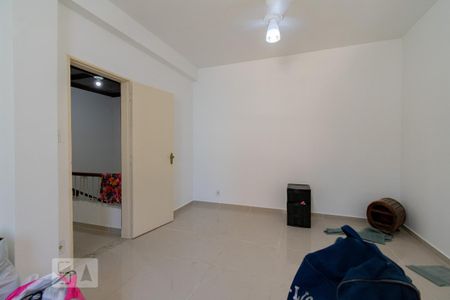 Casa de condomínio à venda com 175m², 3 quartos e 2 vagas Casa de condomínio à venda com 175m², 3 quartos e 2 vagasQuarto 3