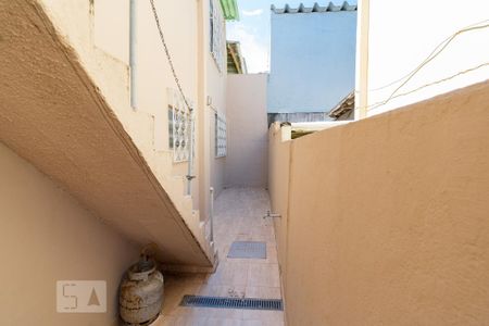 Casa de condomínio à venda com 175m², 3 quartos e 2 vagas Casa de condomínio à venda com 175m², 3 quartos e 2 vagasÁrea Externa