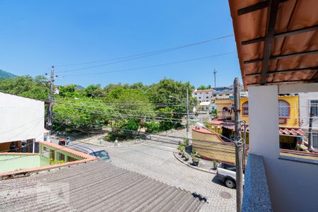 Casa de condomínio à venda com 175m², 3 quartos e 2 vagas Casa de condomínio à venda com 175m², 3 quartos e 2 vagasQuarto 2 - Vista