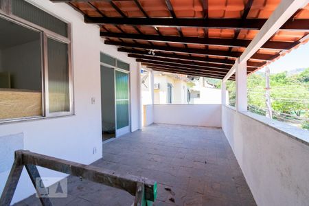 Casa de condomínio à venda com 175m², 3 quartos e 2 vagas Casa de condomínio à venda com 175m², 3 quartos e 2 vagasQuarto 2