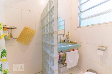 Casa à venda com 300m², 5 quartos e sem vagaBanheiro da Suíte 1