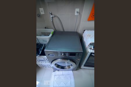 Apartamento à venda com 70m², 2 quartos e sem vagaÁrea de Serviço