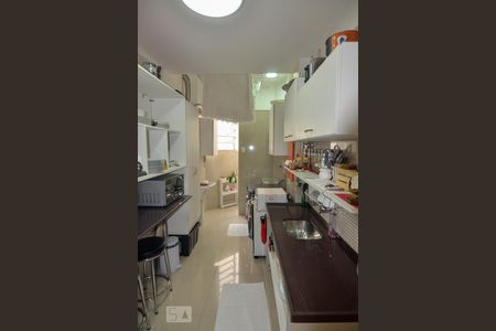 Apartamento à venda com 70m², 2 quartos e sem vagaCozinha