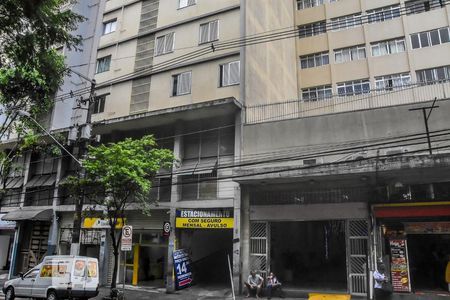 Fachada de kitnet/studio para alugar com 1 quarto, 25m² em Liberdade, São Paulo