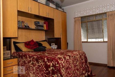Quarto 2 de casa à venda com 3 quartos, 240m² em Vila Bertioga, São Paulo