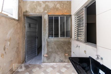 Casa de condomínio para alugar com 40m², 2 quartos e sem vagaÁrea de Serviço