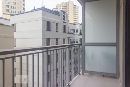 Varanda de kitnet/studio para alugar com 1 quarto, 29m² em República, São Paulo