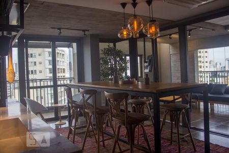 Studio para alugar com 29m², 1 quarto e sem vagaÁrea comum - Salão de festas