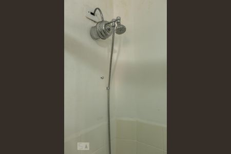 Banheiro de apartamento para alugar com 1 quarto, 45m² em Centro, São Paulo