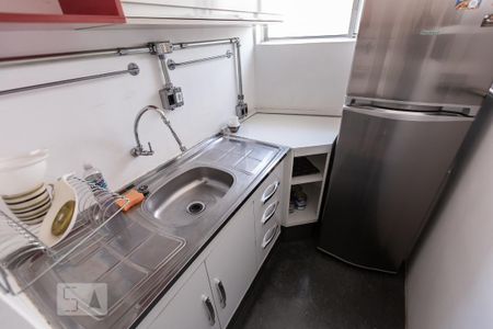 Cozinha de apartamento para alugar com 1 quarto, 45m² em Centro, São Paulo