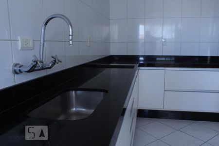 Apartamento à venda com 87m², 3 quartos e 2 vagasCozinha